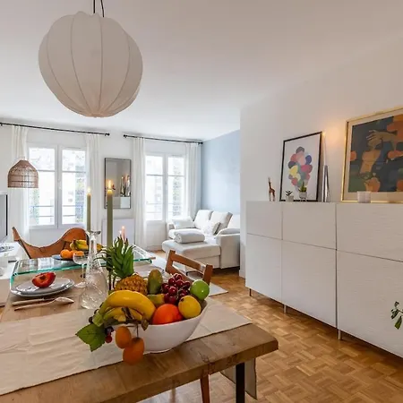 Sugny - Elegant & Chic Centre Terrasse Calme Apartment